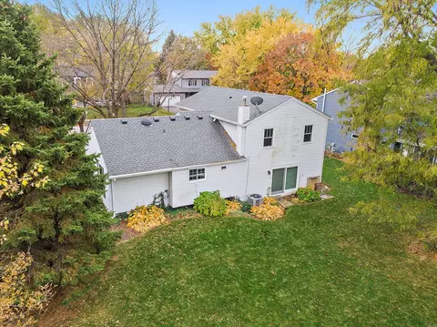 517 Sheffield Rd, Naperville, IL 60565 photo 22