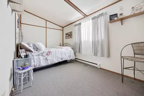 Bedroom - 404 S Stott St, Genoa, IL 60135 photo 3 of 4