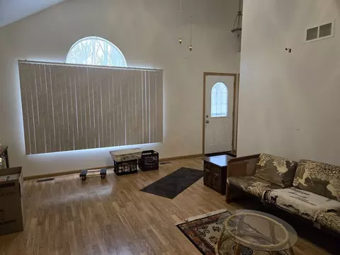 Living - 3117 Carpenter St, Steger, IL 60475 photo 1 of 3
