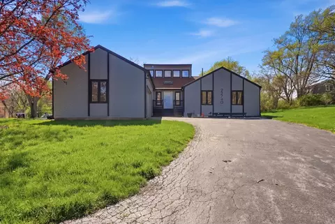 22740 Frederick Rd, Steger, IL 60475
