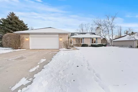 308 Andrea Dr, Manhattan, IL 60442