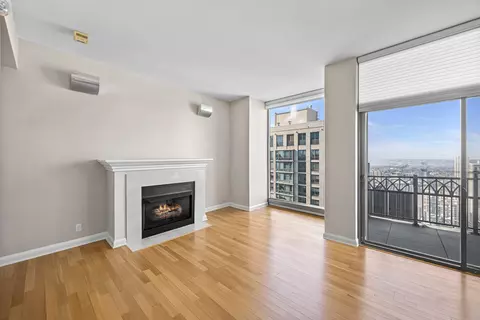 Living - 21 E Huron St #3601, Chicago, IL 60611 photo 4 of 5