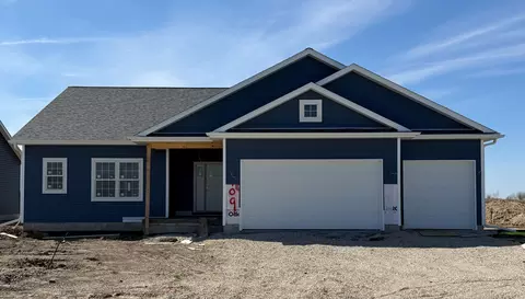 718 W Driscoll St, Rochelle, IL 61068
