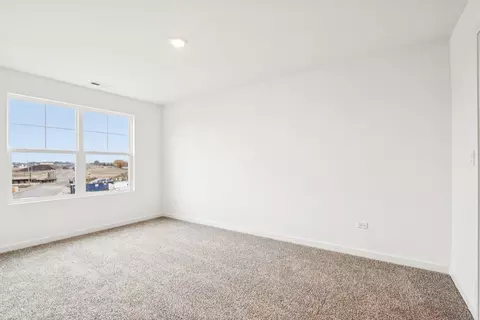 Bedroom - 1231 Wildflower Ln, Bartlett, IL 60103 photo 10 of 12