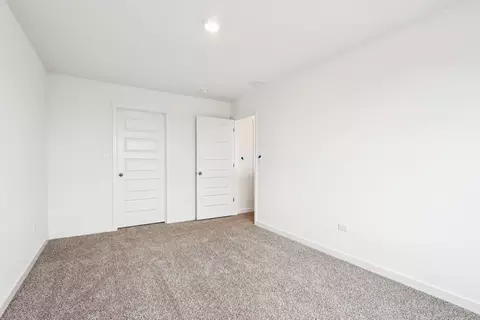Bedroom - 1231 Wildflower Ln, Bartlett, IL 60103 photo 12 of 12