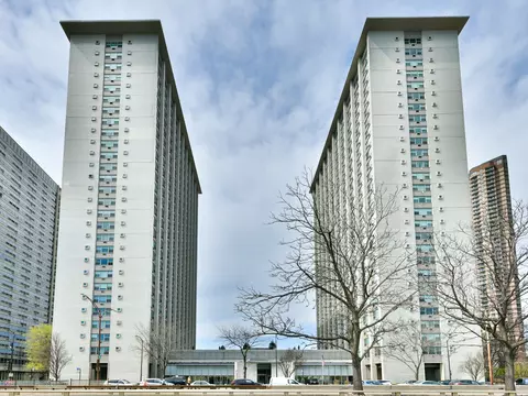 3600 N Lake Shore Dr #216, Chicago, IL 60613