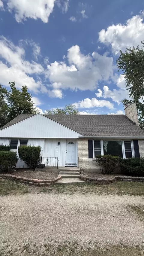 511 S Cass Ave, Westmont, IL 60559