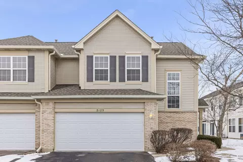2125 Sunrise Cir, Aurora, IL 60503