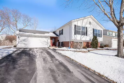 Undisclosed, Arlington Heights, IL 60004