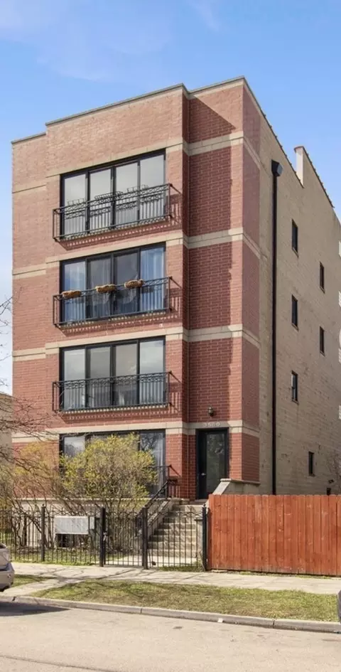 3560 S Giles Ave #G, Chicago, IL 60653