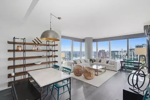 Dining - 60 E Monroe St #5304, Chicago, IL 60603 photo 1 of 4