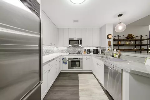 Kitchen - 60 E Monroe St #5304, Chicago, IL 60603 photo 4 of 6