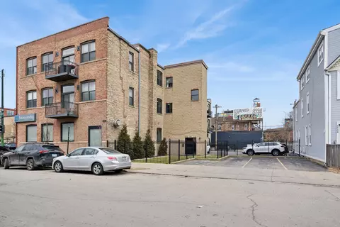 1560 W Wabansia Ave #3F, Chicago, IL 60642