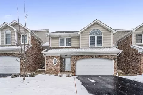 546 W Bridge View Ct, Palatine, IL 60067