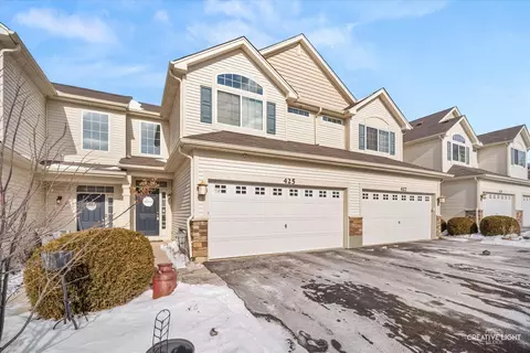 425 S Jade Ln, Round Lake, IL 60073