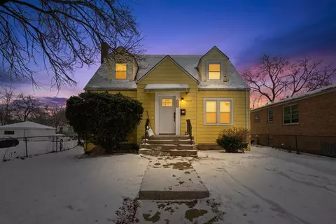 10035 S La Salle St, Chicago, IL 60628