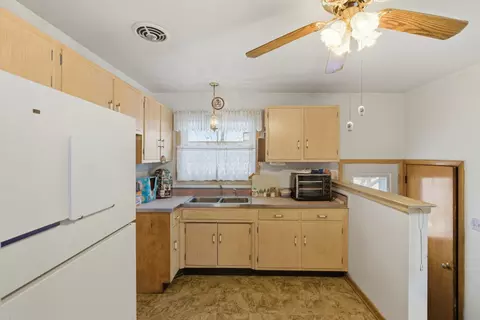 4448 Lawndale Ave, Lyons, IL 60534 photo 7