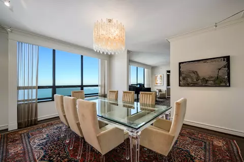 180 E Pearson St #6802, Chicago, IL 60611 photo 7