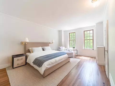 Bedroom - 232 E Walton Pl #4E, Chicago, IL 60611 photo 1 of 3