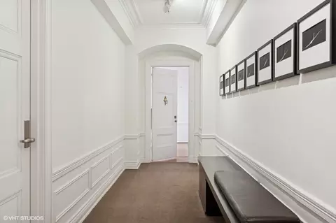 Entry Way - 232 E Walton Pl #4E, Chicago, IL 60611 photo 1 of 4