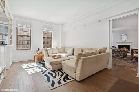 Living - 232 E Walton Pl #4E, Chicago, IL 60611 photo 5 of 5