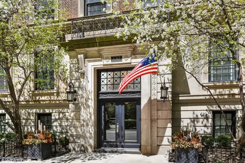 232 E Walton Pl #4E, Chicago, IL 60611