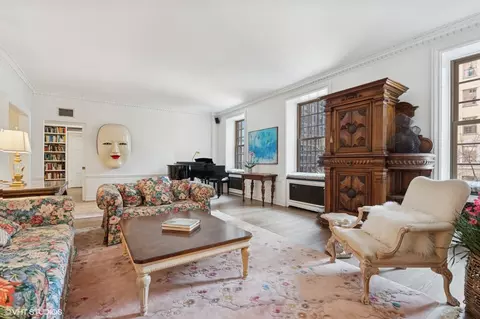 Living - 232 E Walton Pl #4E, Chicago, IL 60611 photo 3 of 5