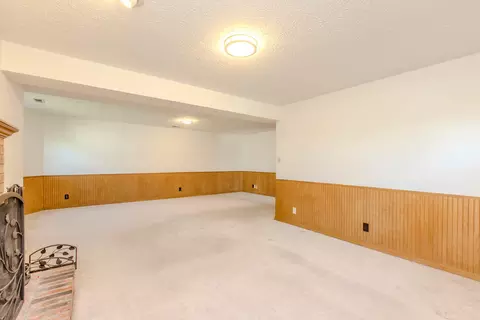 Living - 1307 West Ave, Normal, IL 61761 photo 9 of 9