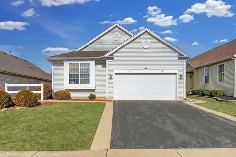 39 W Vandermeer Dr, Antioch, IL 60002