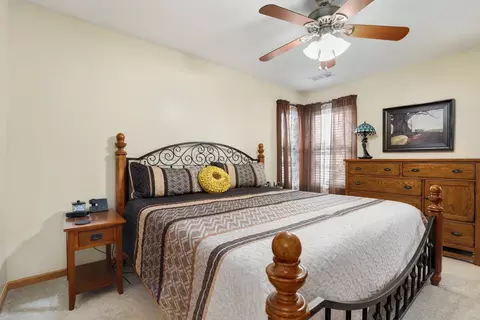 Bedroom - 2173 Dalewood Ct, Plainfield, IL 60586 photo 2 of 3