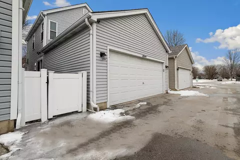 Exterior - 2173 Dalewood Ct, Plainfield, IL 60586 photo 5 of 7
