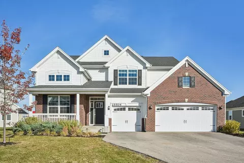 25504 W Rocky Creek Rd, Plainfield, IL 60586