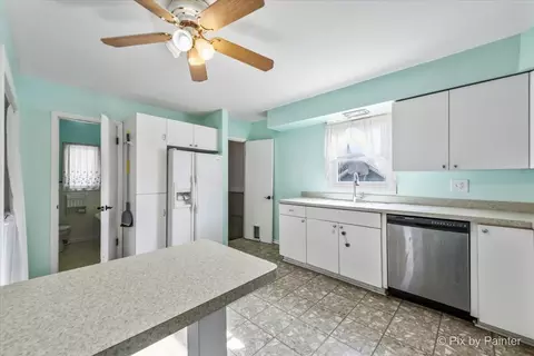 Kitchen - 331 Orange St, Elgin, IL 60123 photo 2 of 2