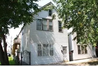 8330 S Buffalo Ave, Chicago, IL 60617