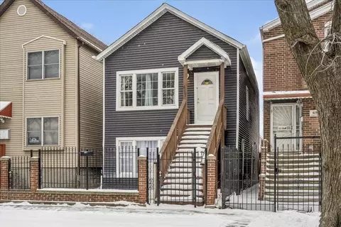 617 W 43rd Pl, Chicago, IL 60609