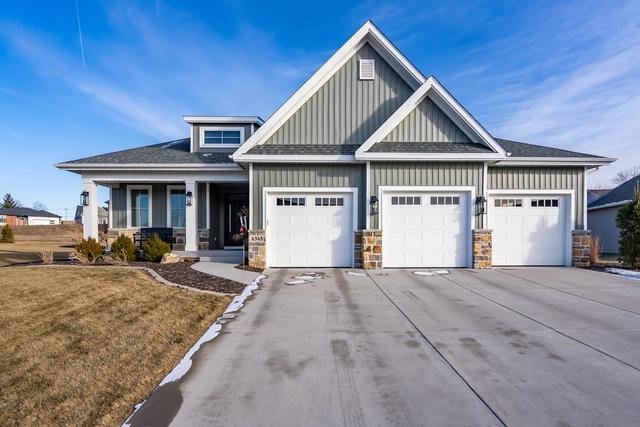 4345 Prestwick Ct, Bettendorf, IA 52722