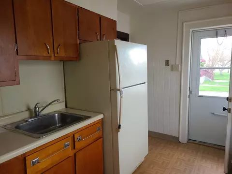 Kitchen - 3121 Chicago Rd, Steger, IL 60475 photo 2 of 4