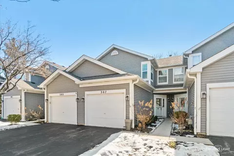 307 Mill St, Batavia, IL 60510