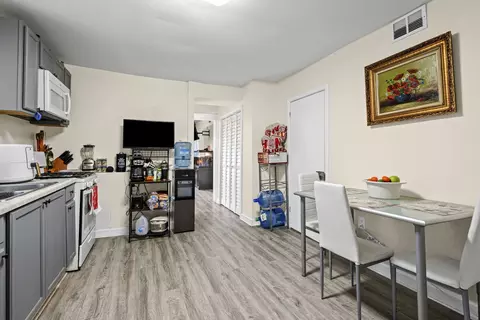 Kitchen - 2139 N Long Ave, Chicago, IL 60639 photo 2 of 10