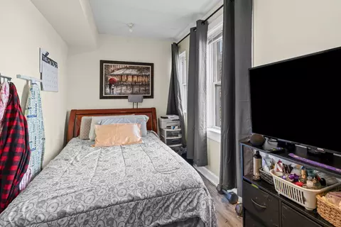 Bedroom - 2139 N Long Ave, Chicago, IL 60639 photo 3 of 8