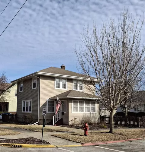 804 E Jefferson St, Morris, IL 60450
