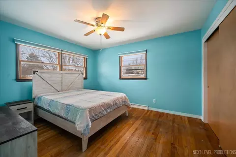 Bedroom - 921 Birchwood Dr, Sycamore, IL 60178 photo 2 of 2