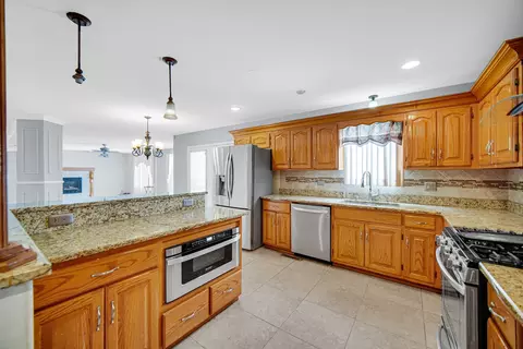 15516 Frontage Rd, Markham, IL 60428 photo 14