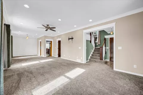 Living - 606 S Main St, Eureka, IL 61530 photo 2 of 3