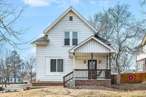 Exterior - 606 S Main St, Eureka, IL 61530 photo 7 of 7