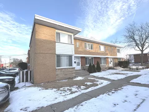 4864 Carol St #D, Skokie, IL 60077