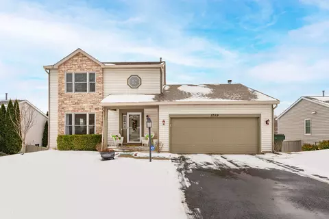 1259 Chickory Ridge Trl, Cary, IL 60013