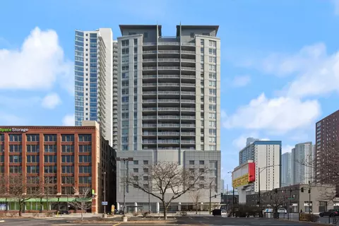 330 W Grand Ave #1107, Chicago, IL 60654