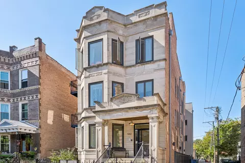 942 N Fairfield Ave #2W, Chicago, IL 60622