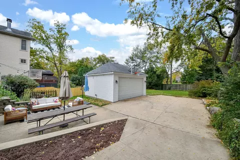 Exterior - 522 S West St, Wheaton, IL 60187 photo 4 of 5